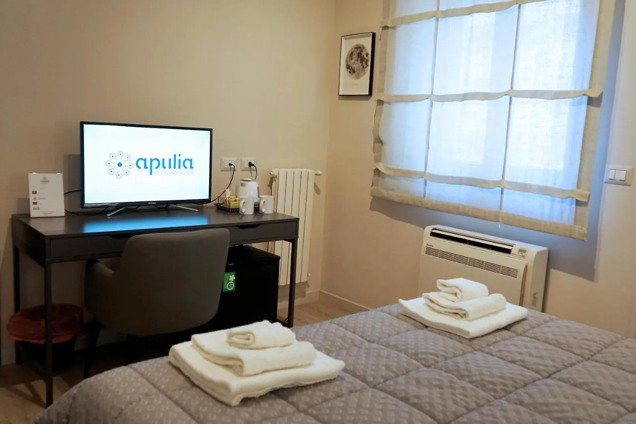 Gasthuis Re Di Smirne By Apulia Accommodation Bari