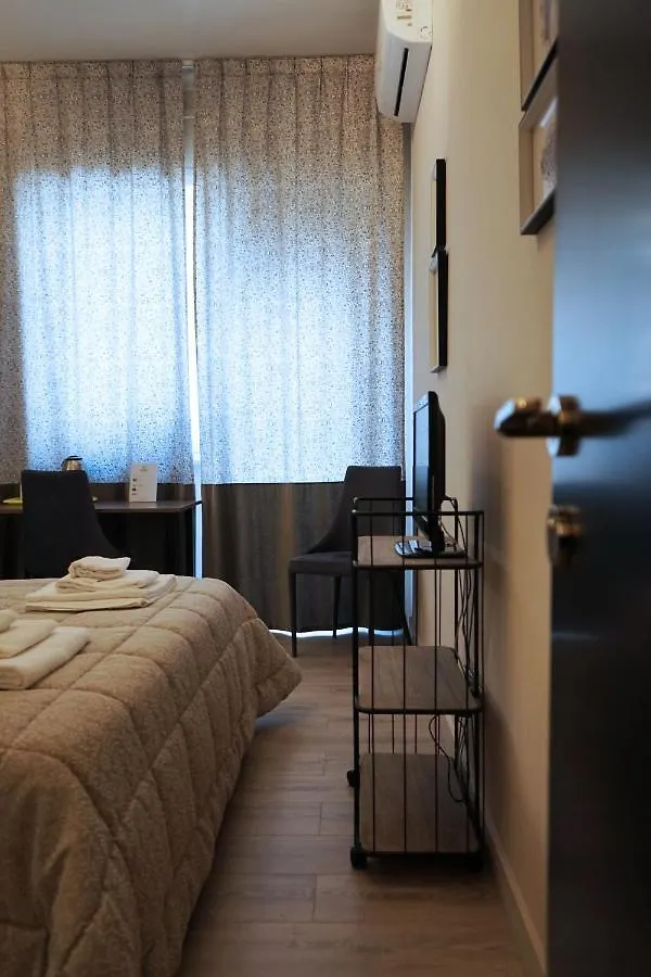 Gasthuis Re Di Smirne By Apulia Accommodation Bari