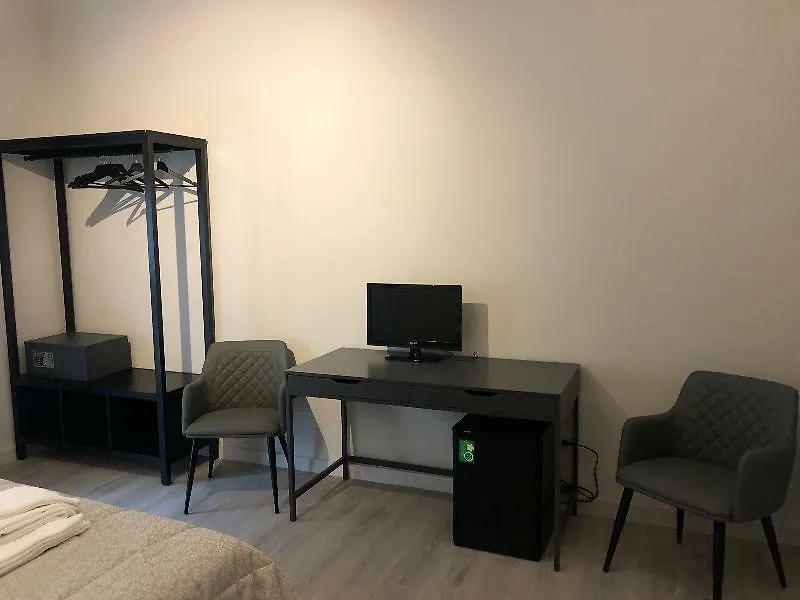 Gasthuis Re Di Smirne By Apulia Accommodation Bari