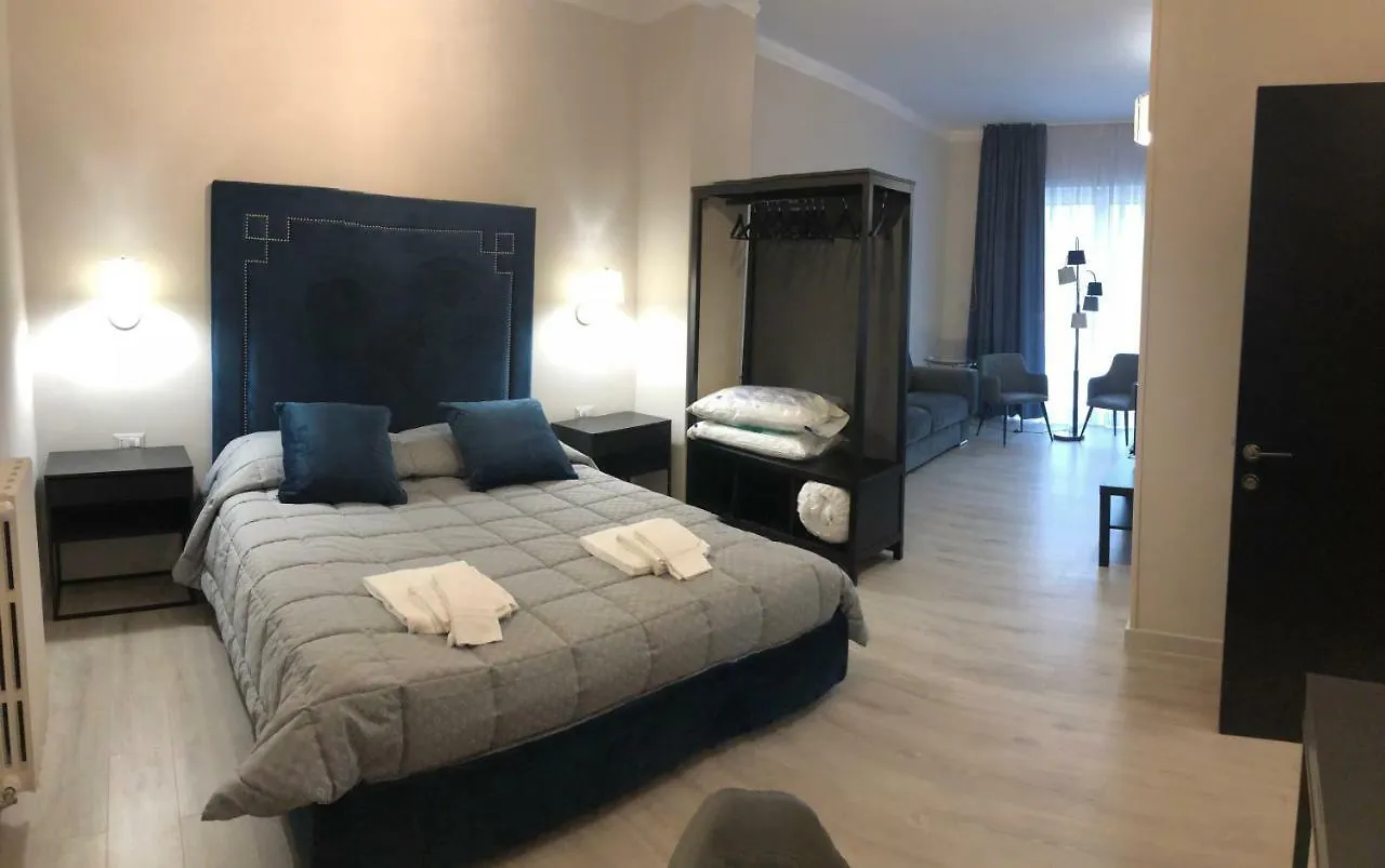 Re Di Smirne By Apulia Accommodation Bari Italië